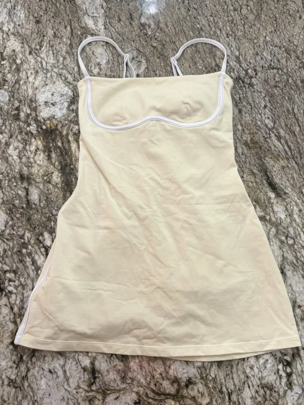 Alo Yoga Streamlined Dress in Lemon Ice/ White Rare